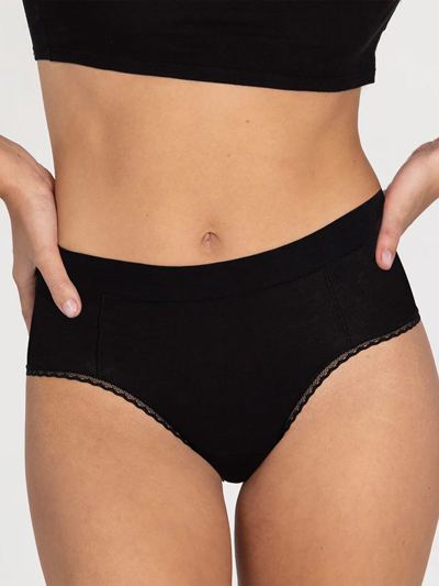 Briefs — style 4